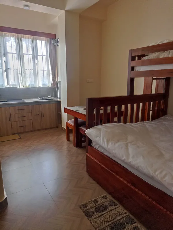 Standard Room 1 image 4