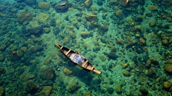 Tourist attraction near Shillong - Dawki River (Umngot)