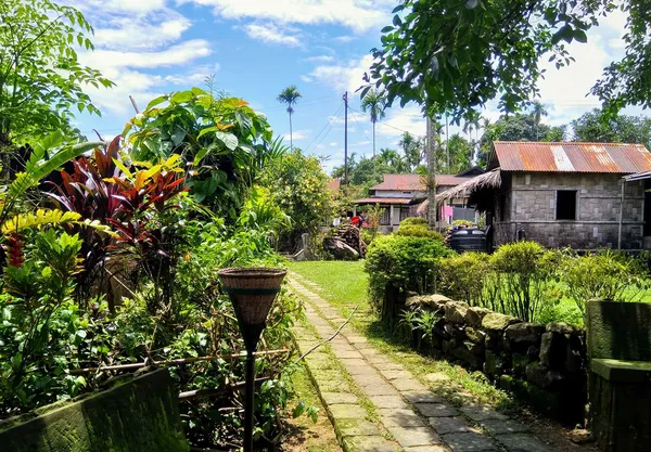 Tourist attraction near Shillong - Mawlynnong Village