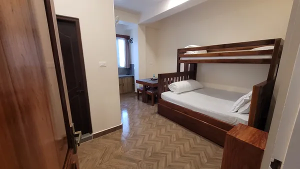 Standard Room 1 image 2