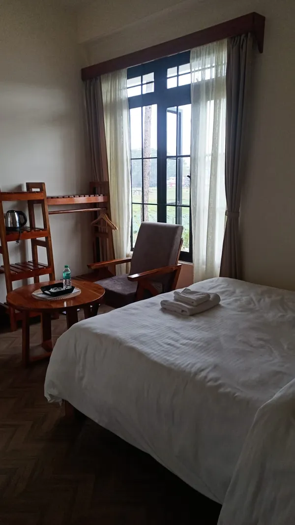 Standard Room 4 image 6